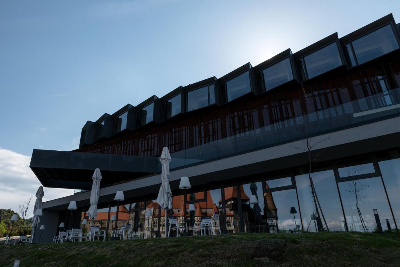Werk Hotel & Spa Хунедоара Екстериор снимка