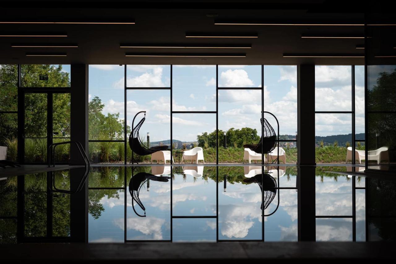 Werk Hotel & Spa Хунедоара Екстериор снимка