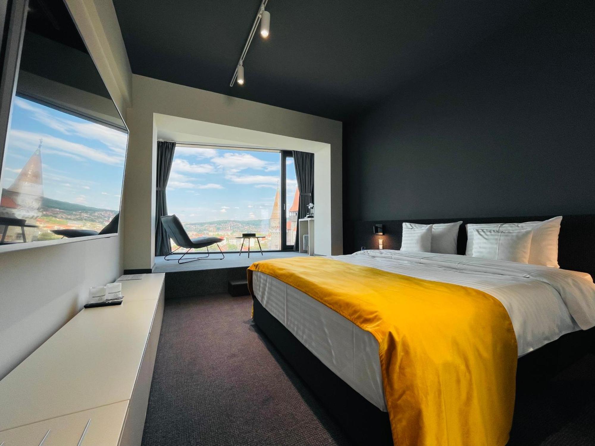 Werk Hotel & Spa Хунедоара Стая снимка