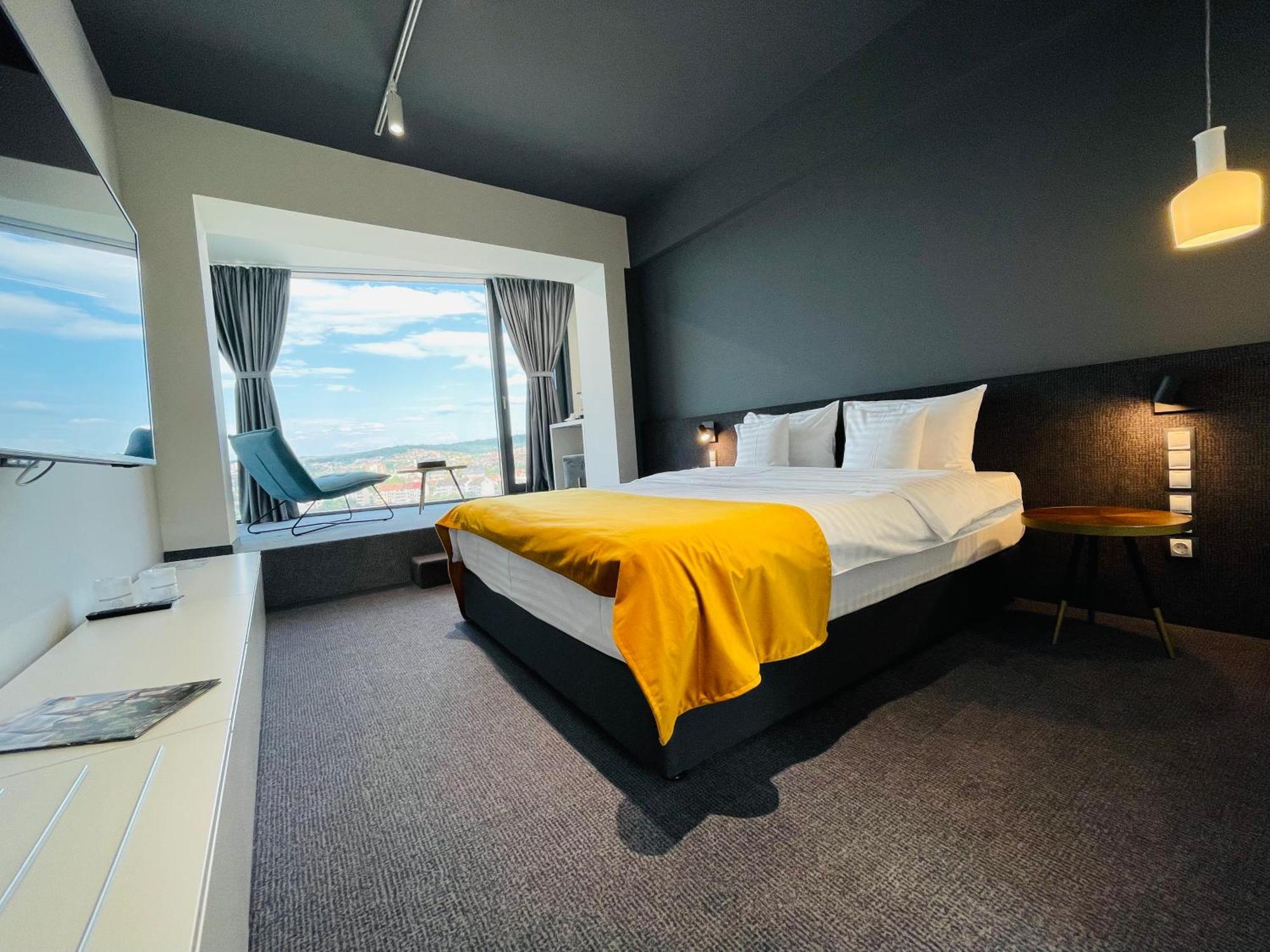 Werk Hotel & Spa Хунедоара Стая снимка